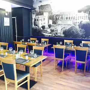 2* Apartahotel Spqr Da Manuela